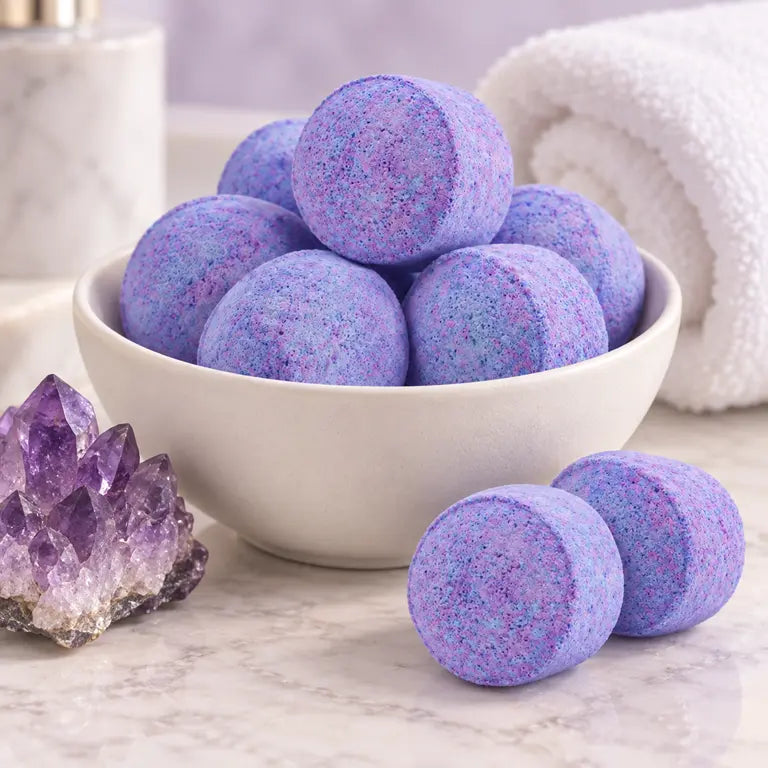 Amethist Creed Chill Pills in een witte schaal