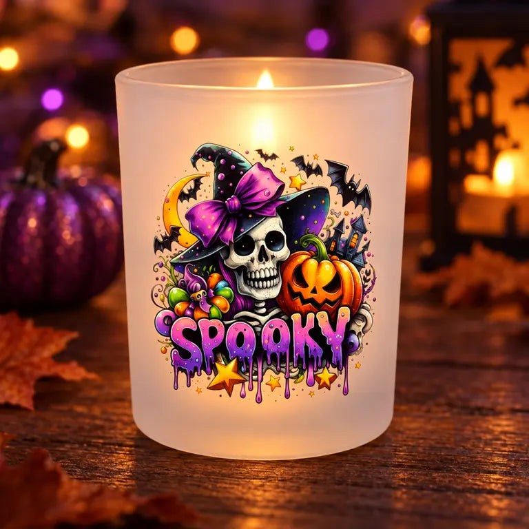 Brandende Spooky theelichthouder met schedel, pompoen en paarse heksenhoed